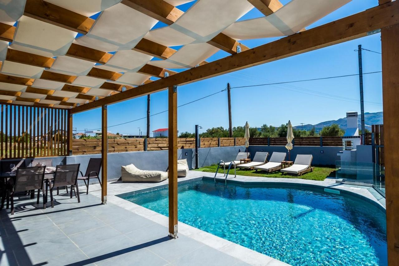 Aurelia Villa Laganas Luaran gambar